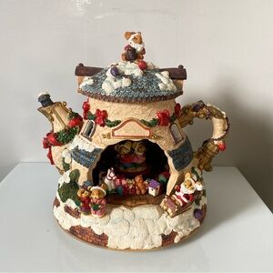 Christmas Tea Pot Decoration.  For decor only.  Lights and music box not working